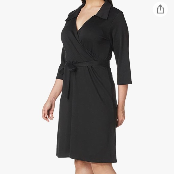 Dresses & Skirts - NEW never worn classic dress💝
